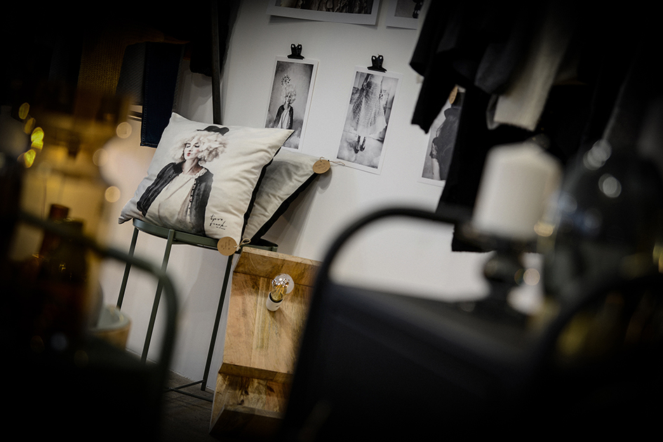 Intérieur de magasin de décoration